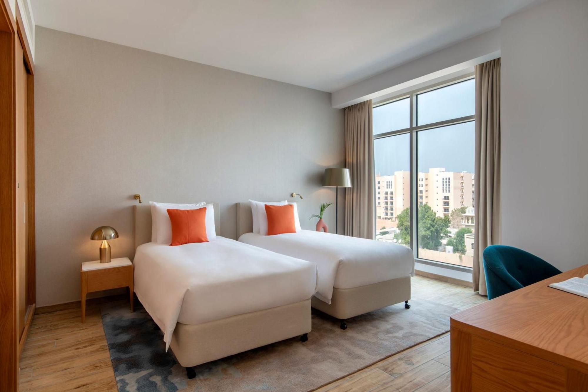 Abesq Doha Hotel And Residences, An Ihg Hotel Zewnętrze zdjęcie